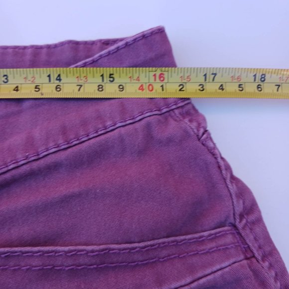 UNIONBAY Size 7 Red Women's Boot Cut Jeans Short - Picture 7 of 9